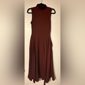 Cider HIGH NECK MIDI DRESS | Sleeveless | Small | Burgundy